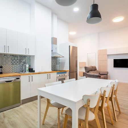 Ferienwohnung 10 Pax, Ac, Wifi Gratis, Ciudad Artes Y Ciencias Valencia Exterior foto
